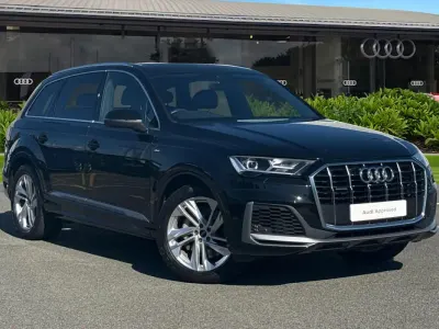 Used Audi Q7 S-Line 340 HP (250 kW) 2023 Black SUV