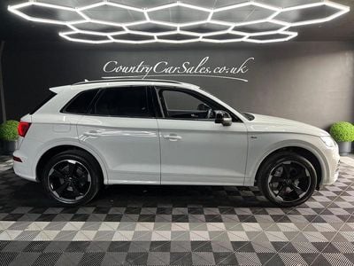 Used Audi Q5 Black Edition 245 HP (180 kW) 2020 White SUV
