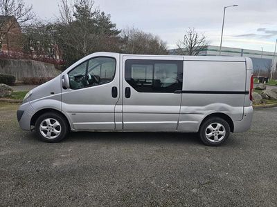 Used Vauxhall Vivaro Sportive 115 HP (84 kW) 2014 Silver MPV