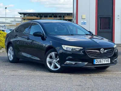 Used Vauxhall Insignia SRi 2017 Black Hatchback