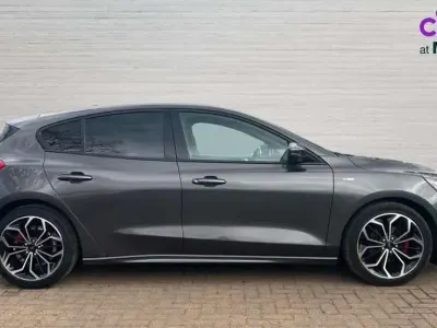 Used Ford Focus ST-Line X 125 HP (91 kW) 2021 Grey Hatchback