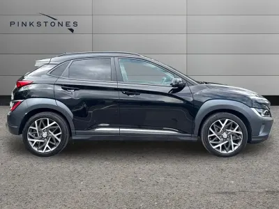 Second-hand Hyundai Kona Premium 141 CP (103 kW) 2022 Negru SUV