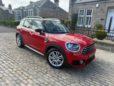Used Mini Cooper Exclusive 136 HP (100 kW) 2019 Red Hatchback