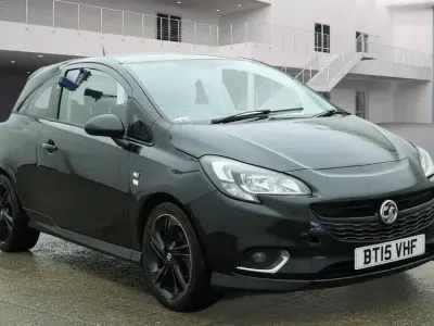 Used Vauxhall Corsa Edition 70 HP (51 kW) 2015 Black Hatchback