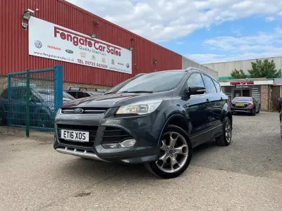 Usado Ford Kuga Sport 2016 Cinzento SUV
