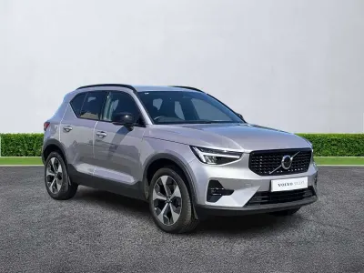 Used Volvo XC40 Plus 197 HP (144 kW) 2025 Silver SUV