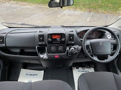 Used Citroën Relay 140 HP (102 kW) 2020 White Van