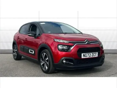 Begagnad Citroën C3 PureTech 83 HK (61 kW) 2023 Röd Halvkombi