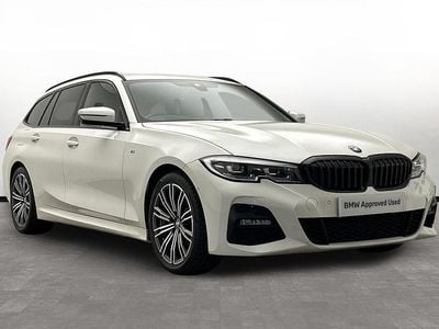 Begagnad BMW 320 M Sport 187 HK (137 kW) 2020 Vit Kombi