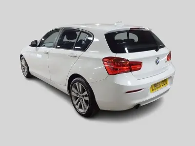 Używany BMW 118 Sport Line 2017 Biały Hatchback