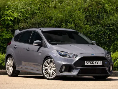 Used Ford Focus RS 350 HP (257 kW) 2017 Grey Hatchback