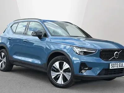 Usado Volvo XC40 Plus 211 HP (155 kW) 2023 SUV