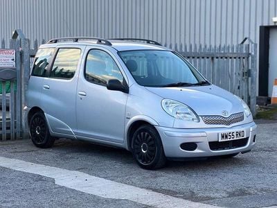 Silver Used 2006 Toyota Yaris Verso T3 MPV | £4,795