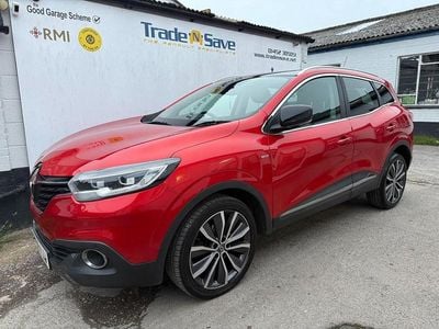 Red Used 2018 Renault Kadjar Signature SUV | £6,495 (Fair price)