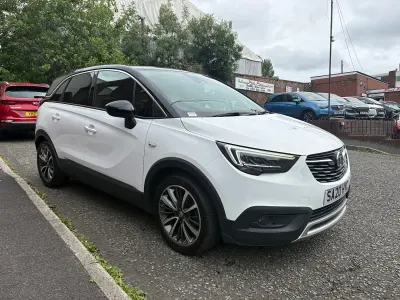 Used Vauxhall Crossland X Elite 83 HP (61 kW) 2020 White SUV