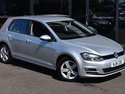 Begagnad VW Golf VII Edition 110 HK (80 kW) 2016 Silver Halvkombi