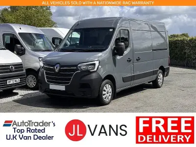 Used Renault Master Business 135 HP (99 kW) 2023 Grey MPV