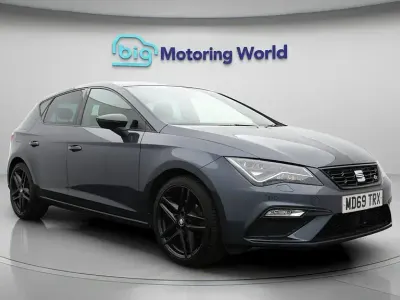 Used Seat Leon Black Edition 130 HP (95 kW) 2020 Grey Hatchback