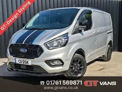 Usado Ford Transit Custom Limited 130 HP (95 kW) 2022 Prateado Van