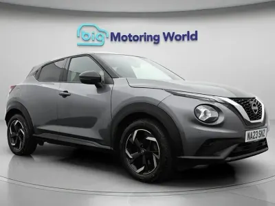 Used Nissan Juke N-Connecta 114 HP (83 kW) 2023 Grey SUV