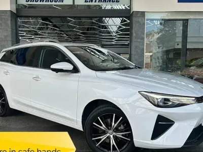 Used MG MG5 EV Trophy 114 kW (156 HP) 2022 White Estate