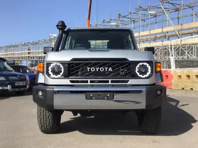 Used Toyota Land Cruiser