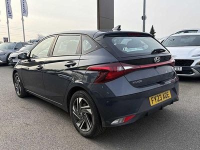 Used Hyundai i20 SE 100 HP (73 kW) 2023 Aurora grey Hatchback