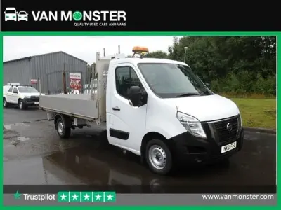 Used Nissan NV400 Tekna 135 HP (99 kW) 2021 White Van