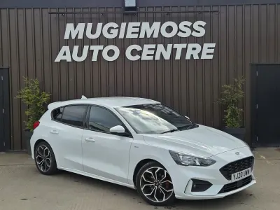 Used Ford Focus ST-Line X 120 HP (88 kW) 2020 White Hatchback