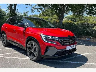 Used Renault Austral Techno Esprit Alpine 200 HP (147 kW) 2025 Red/black  SUV