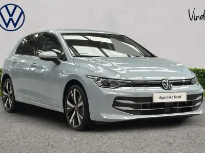 Used VW Golf VIII Style 200 HP (147 kW) 2025 Blue Hatchback