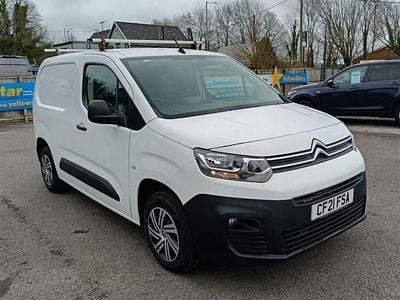 Used Citroën Berlingo 75 HP (55 kW) 2021 White MPV