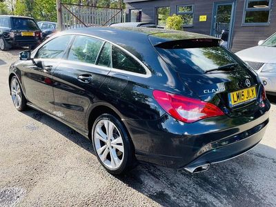 Begagnad Mercedes CLA180 122 HK (89 kW) 2015 Svart Sedan
