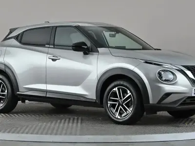 Used Nissan Juke N-Connecta 114 HP (83 kW) 2025 Silver SUV