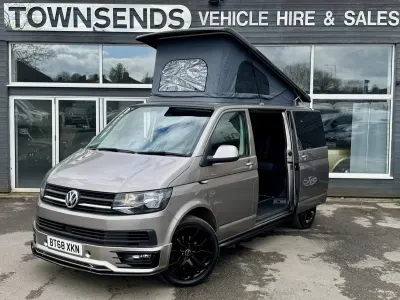 Second-hand VW Transporter Highline 2018 Bej Van