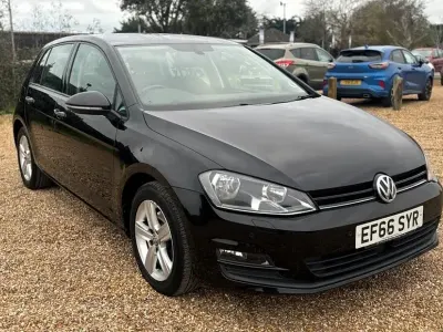 Used VW Golf VII Edition 125 HP (91 kW) 2017 Hatchback