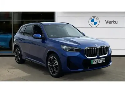 Begagnad BMW iX1 M Sport 226 kW (308 HK) 2023 Blå SUV