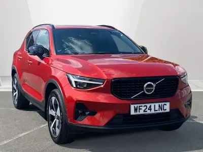 Used Volvo XC40 Ultimate 197 HP (144 kW) 2024 Red SUV