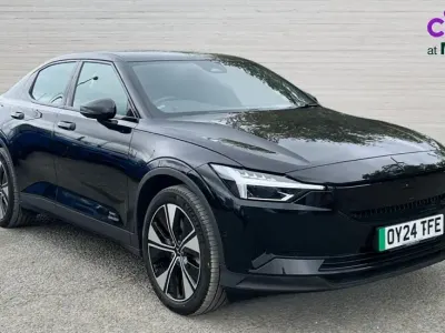 Begagnad Polestar 2 Standard Range Single Motor 200 kW (272 HK) 2024 Svart Halvkombi