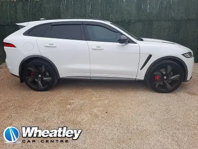 Used Jaguar F-Pace Supercharged 550 HP (404 kW) 2018 White SUV