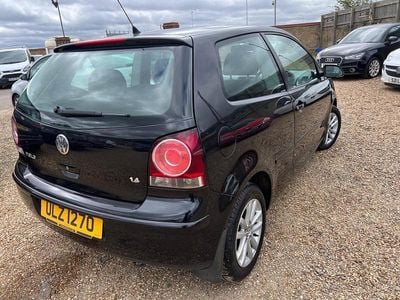 Used VW Polo S 75 HP (55 kW) 2007 Black Hatchback