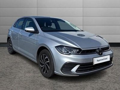 Used VW Polo Life 95 HP (69 kW) 2023 Silver Hatchback