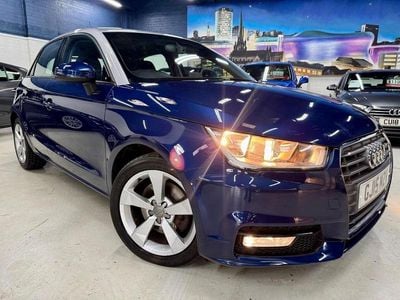 Used Audi A1 Sportback Sport 116 HP (85 kW) 2015 Blue Hatchback