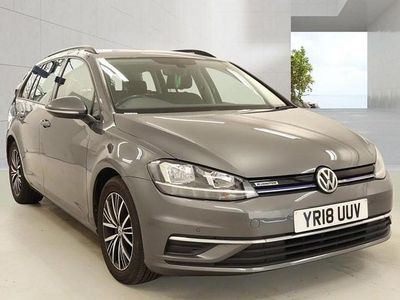 Used VW Golf VII SE 130 HP (95 kW) 2018 Urano grey Estate
