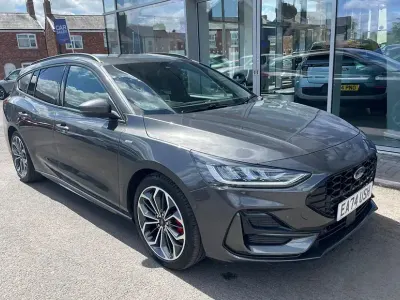 Used Ford Focus ST-Line X 125 HP (91 kW) 2025 Grey Estate