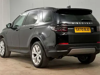 Begagnad Land Rover Discovery Sport SE 200 HK (147 kW) 2021 Svart SUV