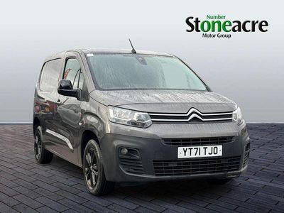 Used Citroën Berlingo 100 HP (73 kW) 2021 Grey MPV