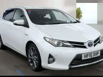 Usado Toyota Auris Hybrid