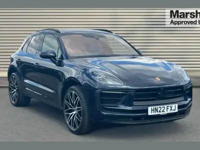 Used Porsche Macan 265 HP (194 kW) 2022 Blue SUV