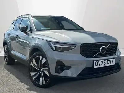 Used Volvo XC40 Ultra 163 HP (119 kW) 2025 Grey SUV
